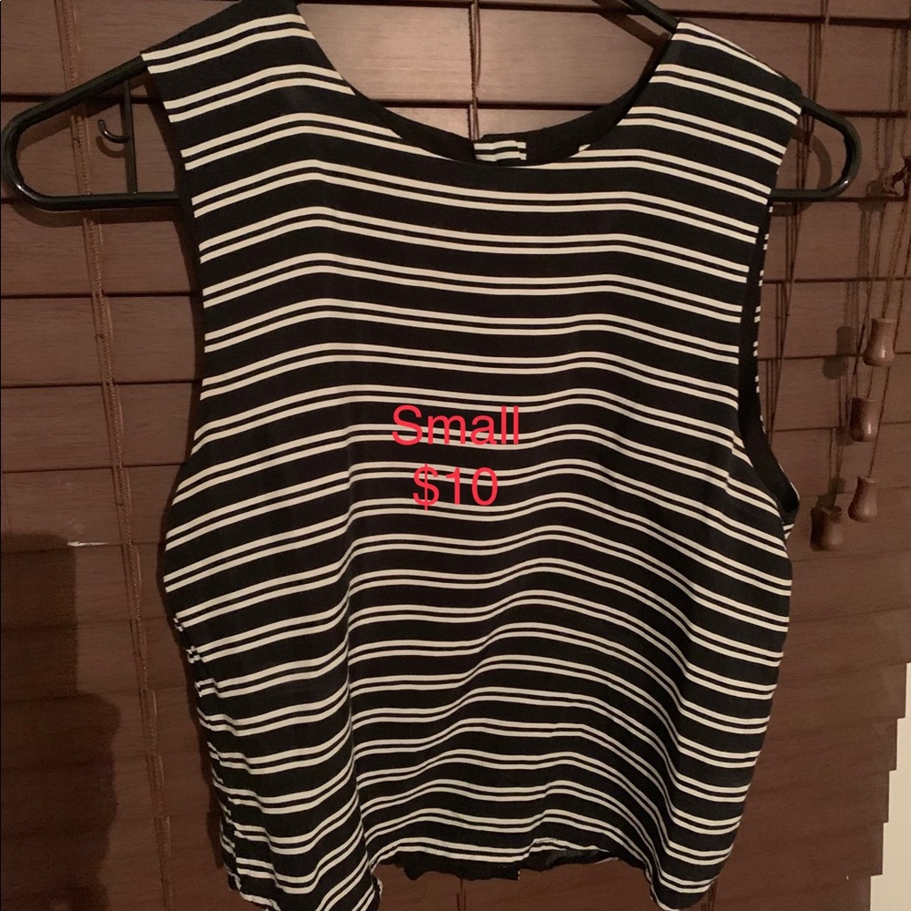 Black and white top